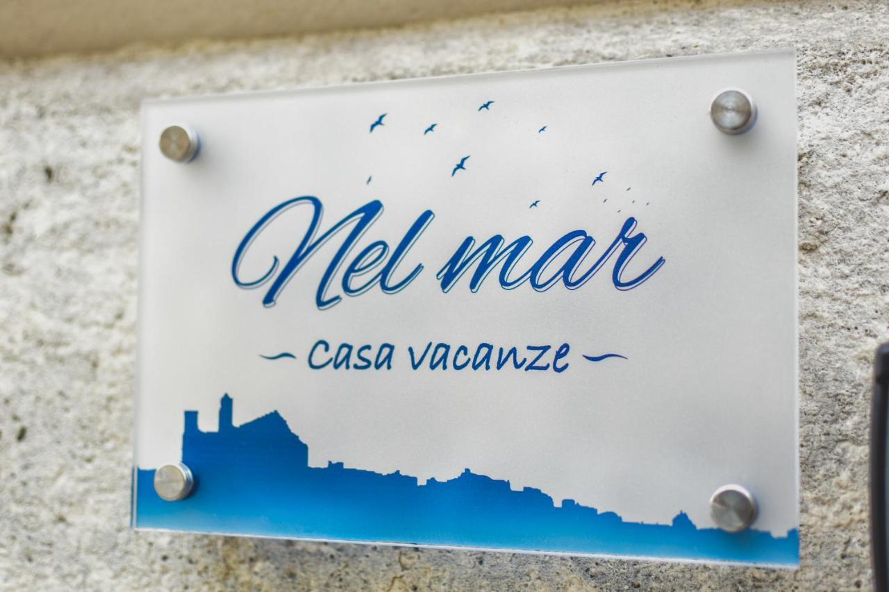 Nel Mar Casa Vacanze Giovinazzo Exterior foto